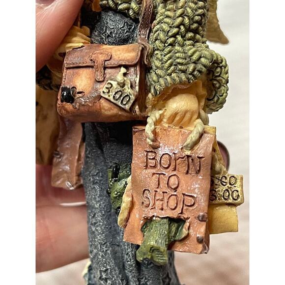 Boyds Bears & Friends The Folkstone Collection Figurine Man w/ Shopping Bags - Picture 7 of 12